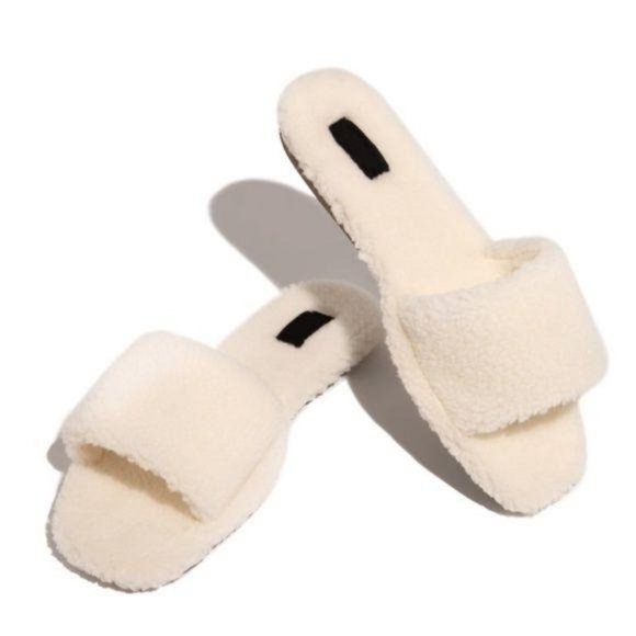 Bamboo Shoes - Cozy Faux Sherpa Teddy Slides in Cream